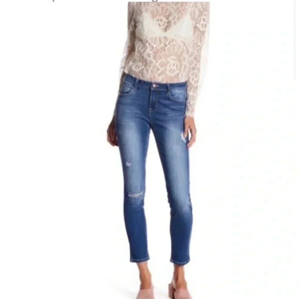 Kensie Effortless Ankle Mid Rise Distressed Jeans Women’s size 8